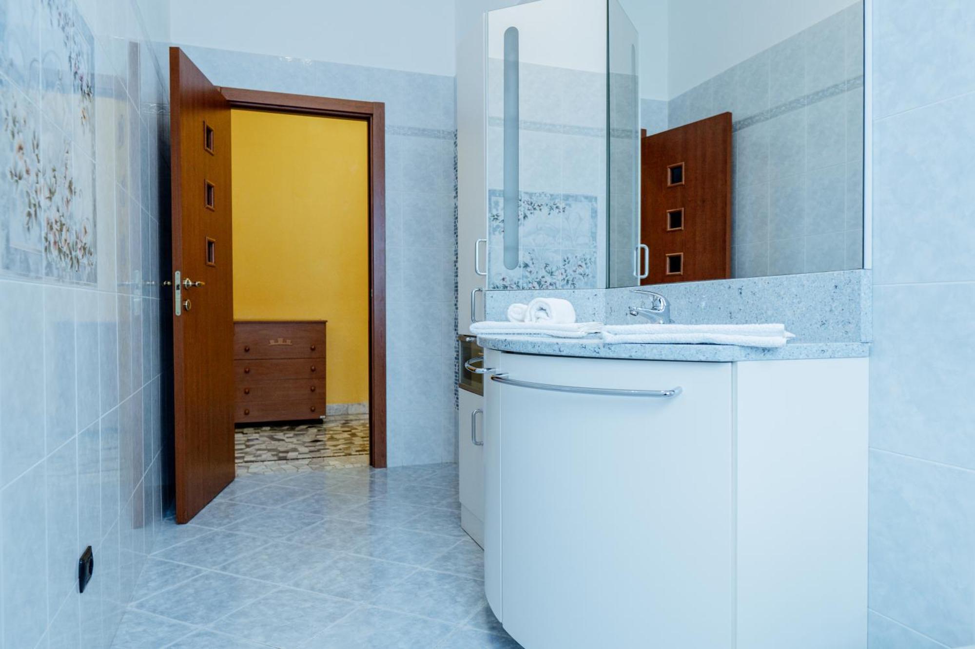 Luxe Apartment Near Milano, Rho Fiera E Mxp 부스토아르시치오 외부 사진
